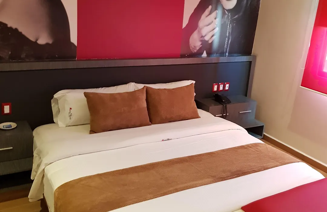 Hotel & Villas Hollywood-1